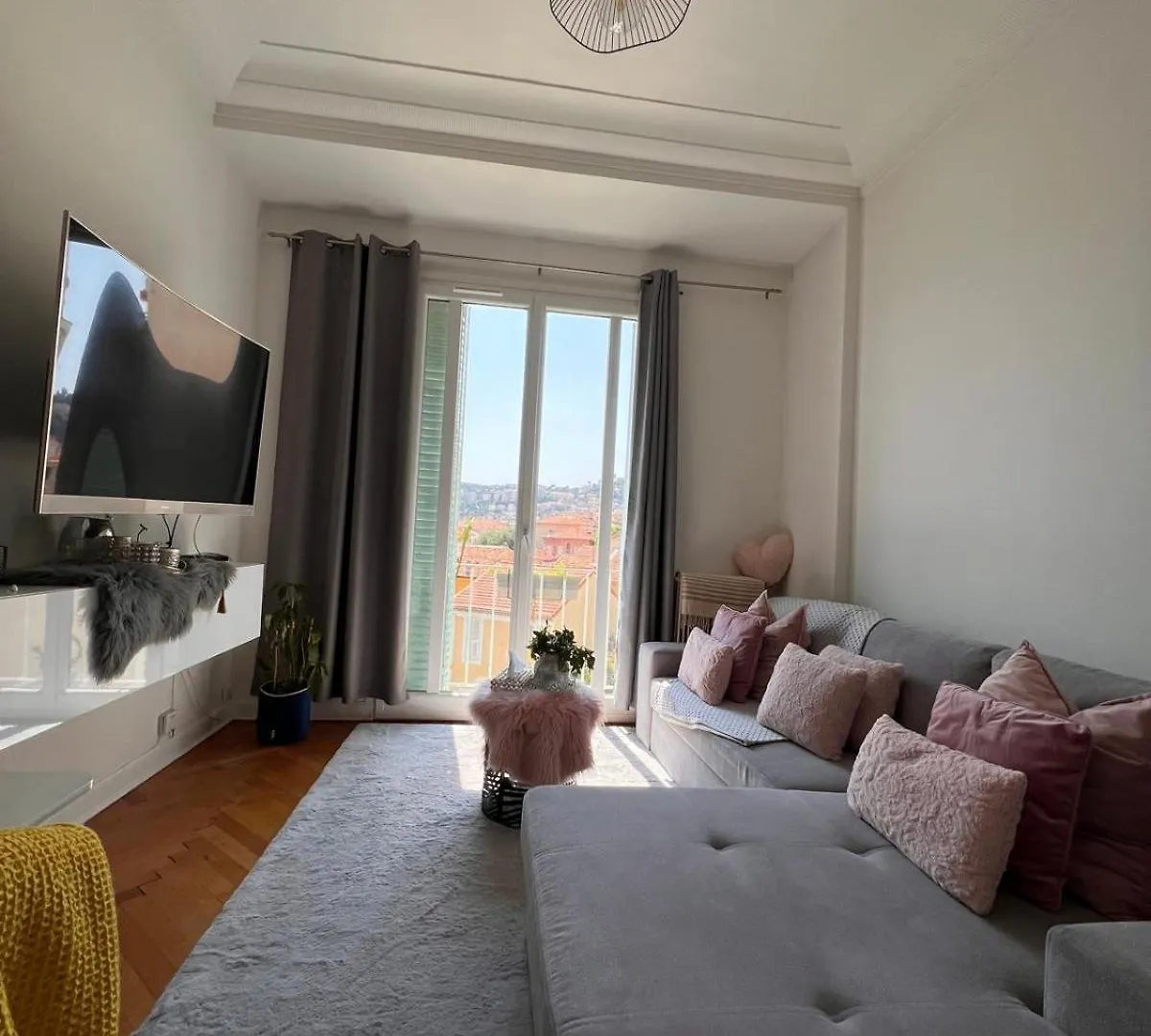 Lovely Apartment Nice